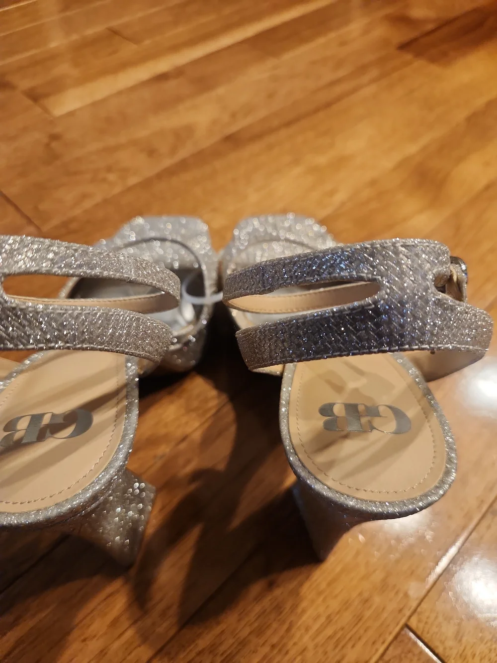 Gianni Bini Metallic Silver Ankle-Strap Women’s Dress Sandals Size 10